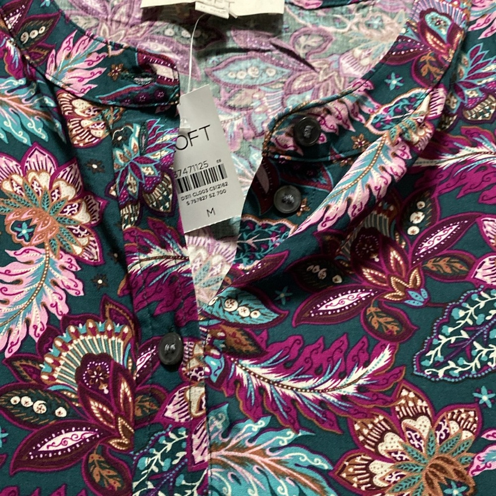 LOFT BLOUSE NWT - Picture 5 of 10